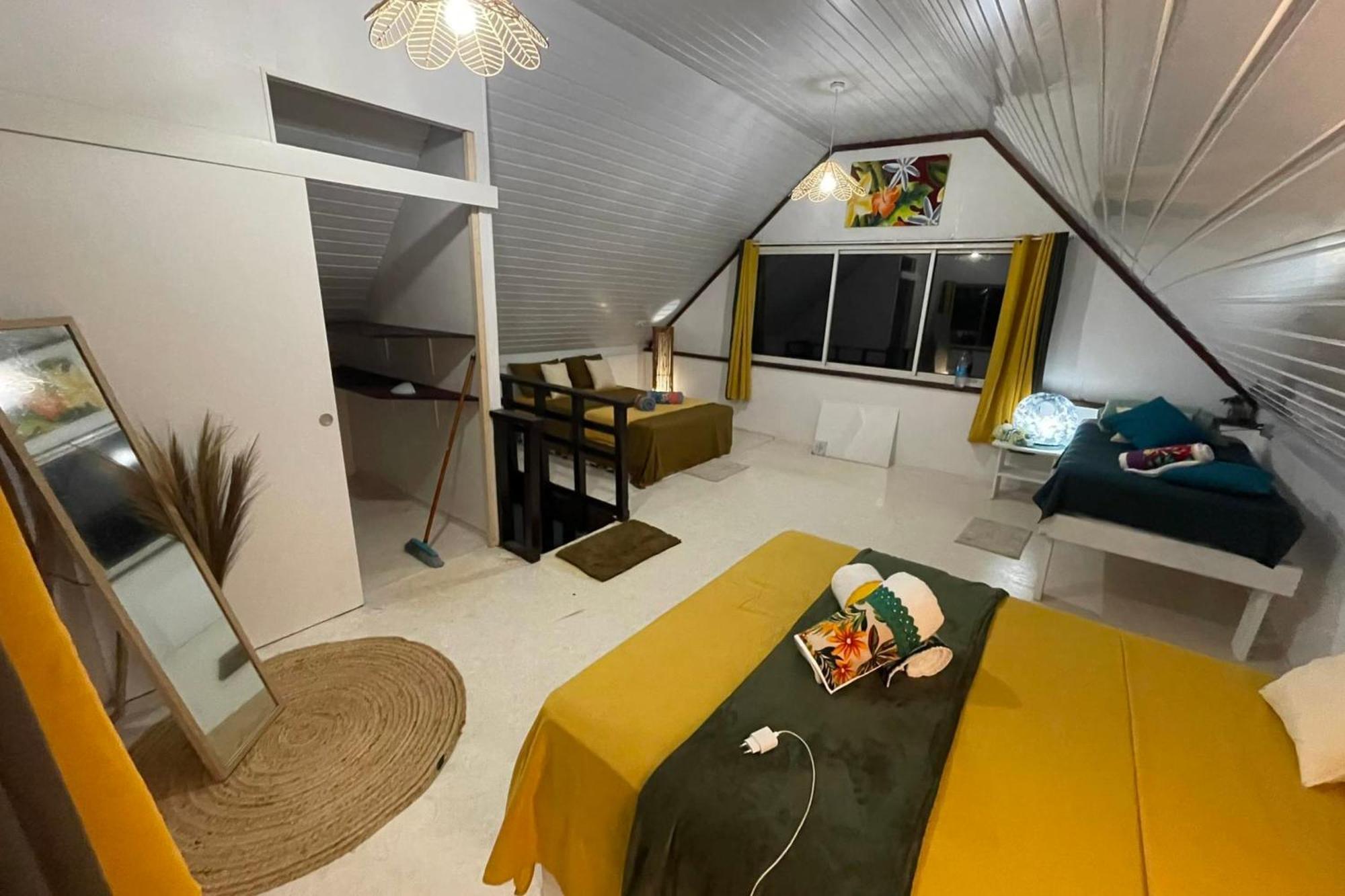 Fare Ahonu Beach House Mahina Exterior photo